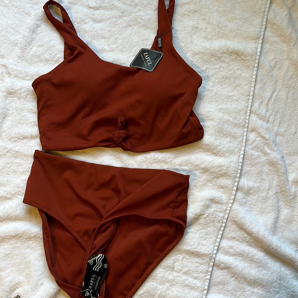 NWT knot scoop neck high waisted tankini